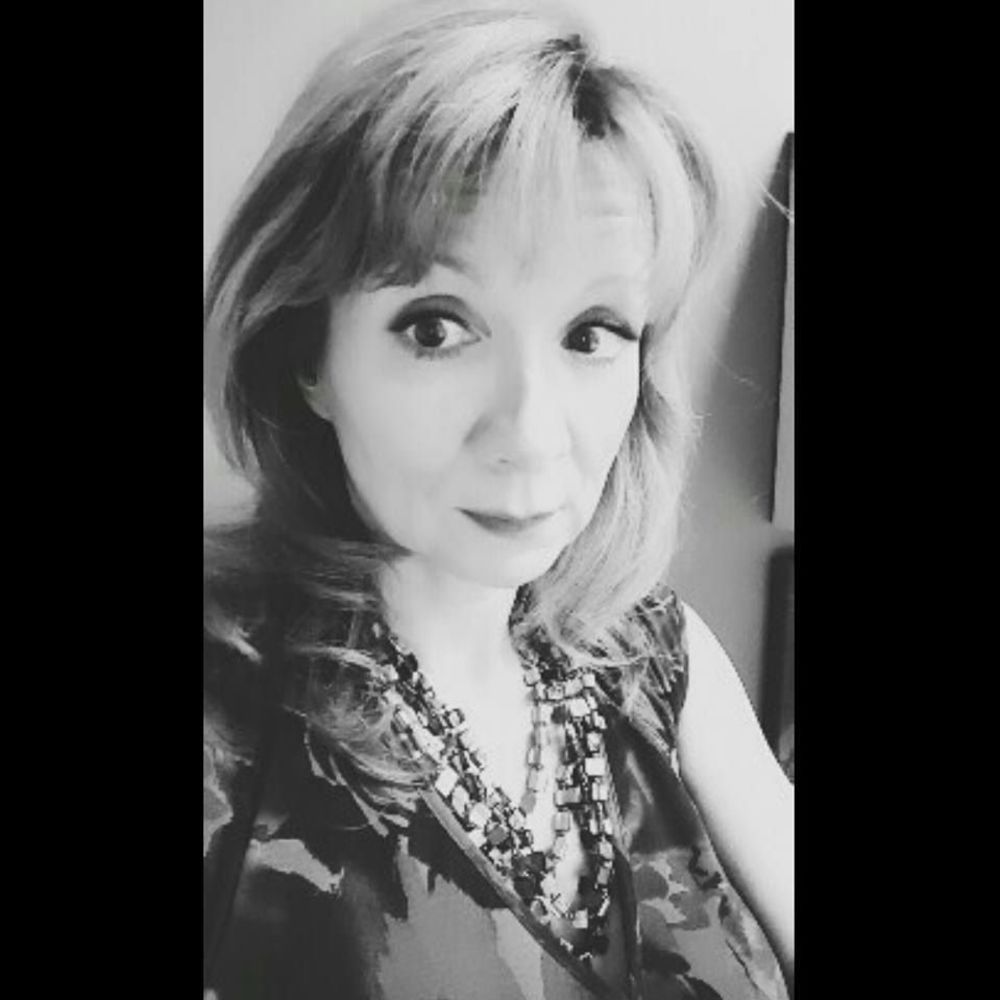 Meet your Posher, Angelina